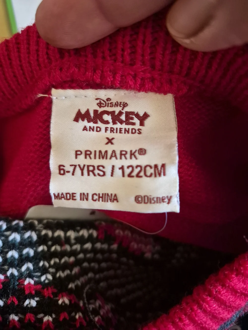 Primark Red Holiday Character Knit Girl Sweater Size 6-7 Yrs.